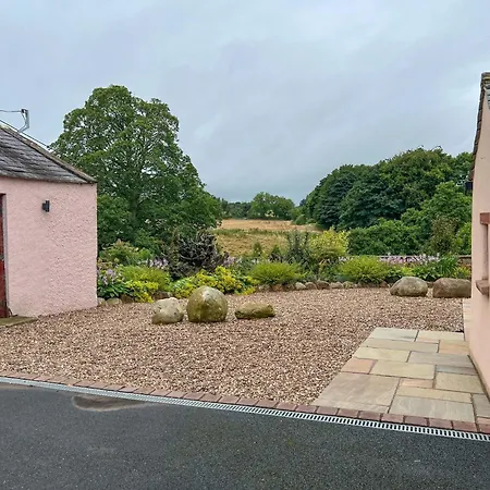 Nyaraló High House, In A Rural Setting With Countryside Views, Garden With Bbq & Hot Tub Southwaite