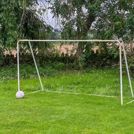 Holiday home High House, In A Rural Setting With Countryside Views, Garden With Bbq & Hot Tub