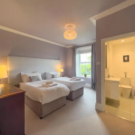 High House, In A Rural Setting With Countryside Views, Garden With Bbq & Hot Tub Southwaite