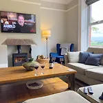 High House, In A Rural Setting With Countryside Views, Garden With Bbq & Hot Tub Southwaite