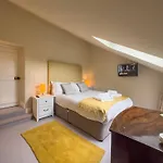 High House, In A Rural Setting With Countryside Views, Garden With Bbq & Hot Tub Southwaite